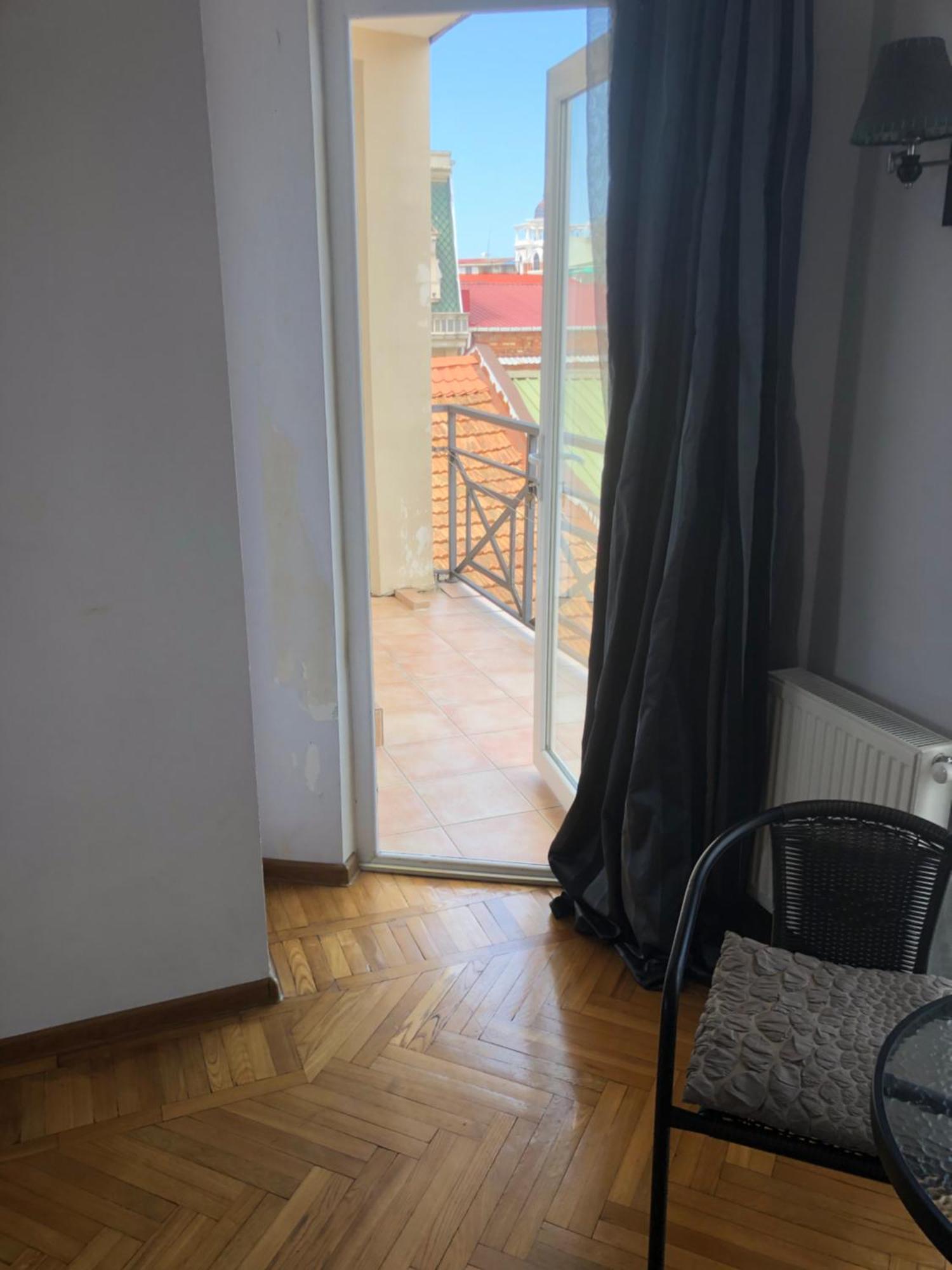 Cozy Guest House In Old Μπατούμι Εξωτερικό φωτογραφία