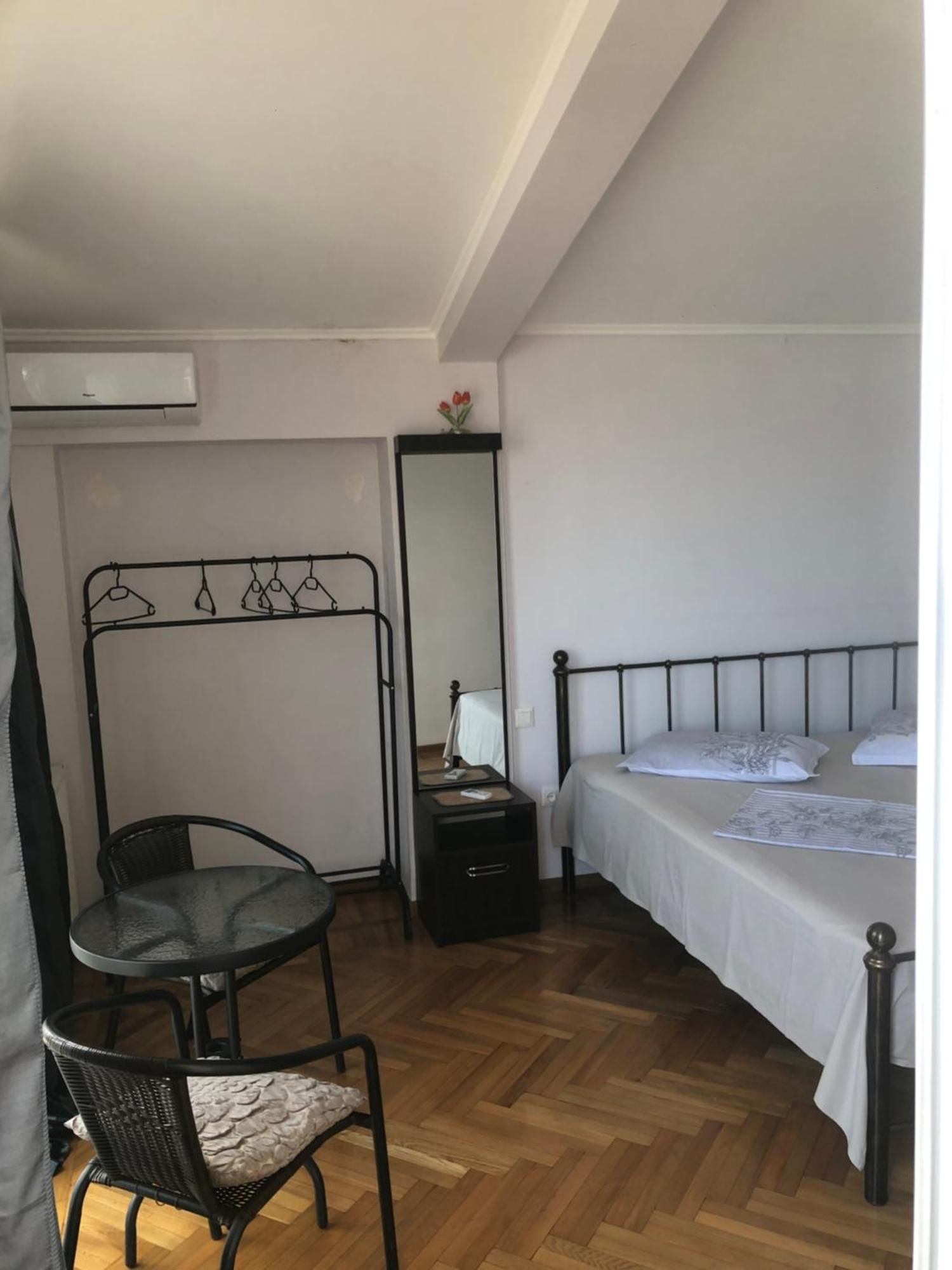 Cozy Guest House In Old Μπατούμι Εξωτερικό φωτογραφία