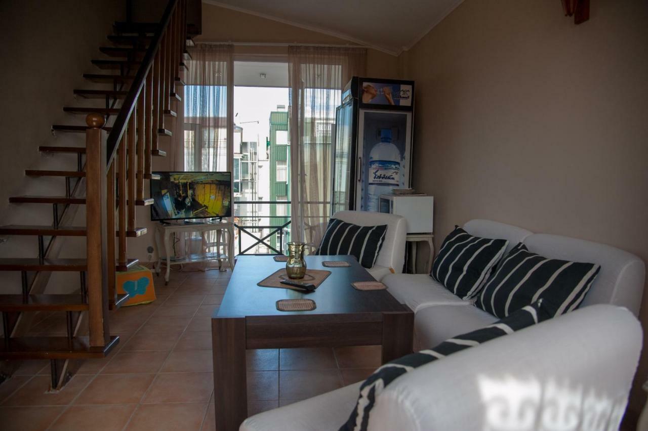 Cozy Guest House In Old Μπατούμι Εξωτερικό φωτογραφία