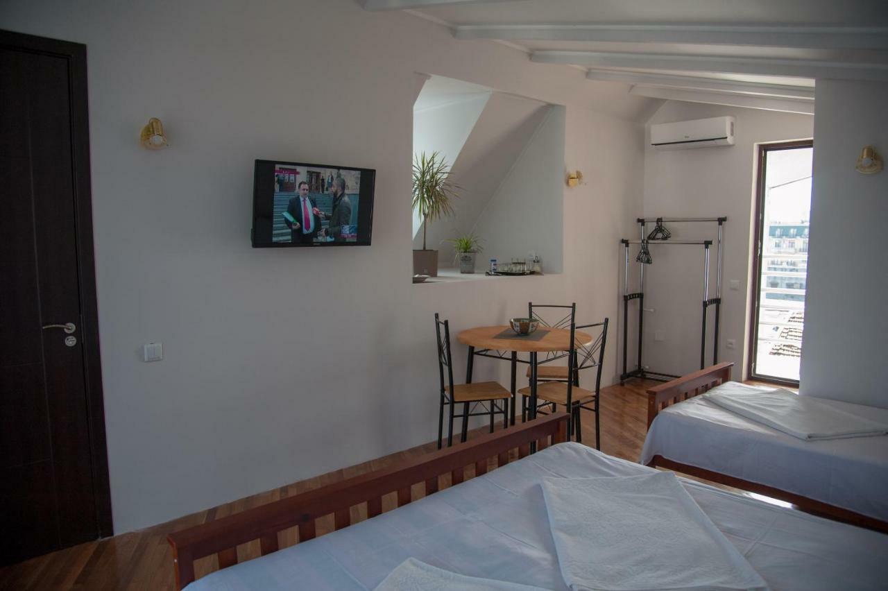 Cozy Guest House In Old Μπατούμι Εξωτερικό φωτογραφία