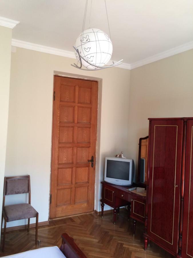Cozy Guest House In Old Μπατούμι Εξωτερικό φωτογραφία